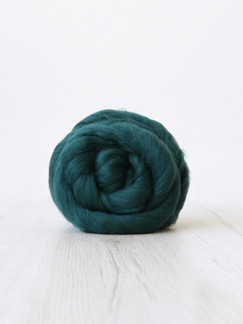 IRLANDA 50 GR. LANA PEINADA CORREIDALE